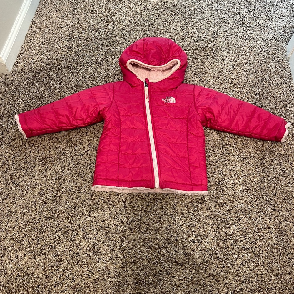 The north face baby toddler girls coat jacket pink 6-12 months reversible fleece